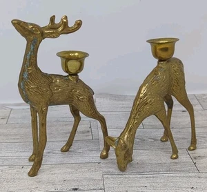 Vintage Pair Brass Reindeer Tapper Candlestick Holders Buck & Doe With Patina - Picture 1 of 21
