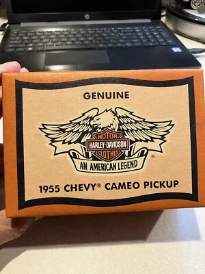Camioneta Harley-Davidson 1955 Chevy camafeo fundida a presión con estaño 97838-01 nueva en caja sellada Foto 1 de 4
