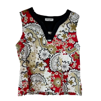 Miss Dorby 弹力上衣 10 码花卉绿色和黑色无袖无标签 — 第 1/4 张图片