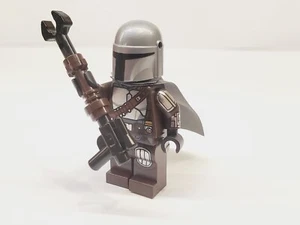 LEGO - The Mandalorian / Din Djarin / Mando - Silver Beskar Armor, Cape (sw1135) - Bild 1 von 1