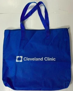 Cleveland Clinic Zip 18" Travel / Tote Bag Employee / Patient Promo Reusable - Picture 1 of 4