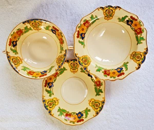 JOHN MADDOCK & SONS Minerva Royal Ivory: sopa crema, cereal y platillo - Imagen 1 de 13