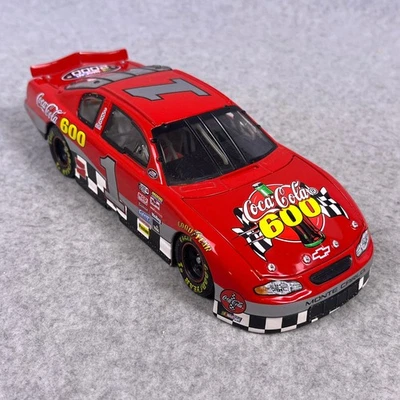 Coche coleccionable de acción fundido a presión Monte Carlo #1 Coca-Cola 600 NASCAR 2000 1:24 Foto 1 de 4