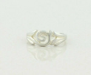 Sterling Silver Flower Band Ring Size 6 1/2 - Picture 1 of 7