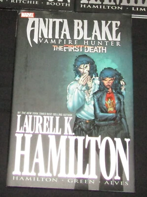 Anita Blake Vampire Hunter Guilty Pleasures Vol 1 & 2 & The First Death HB 1st Foto 1 de 4