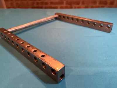 Marco en H Mizuho OSI 5840-370 para mesa Jackson Foto 1 de 2