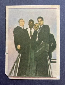 🔥RARE!🔥 1964 Instantaneos da Vida do Rei Pele #71 Pele flies to Rio with Zito - Picture 1 of 2