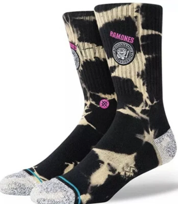 STANCE Ramones “Ramones 1976” ¿Crees que tus calcetines son punk? They Aren’t Foto 1 de 3