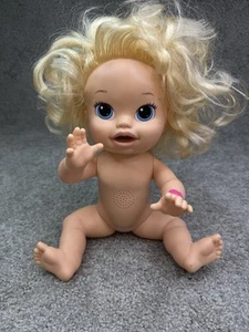 Baby Alive Hasbro Snackin Sara blond interaktive zweisprachige Puppe spricht essen FUNKTIONIERT - Bild 1 von 10