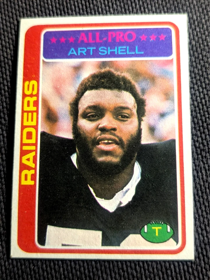 Sharp Looking 1978 Topps #460 Art Shell Oakland Raiders Football Card-NM - Image 1 of 2
