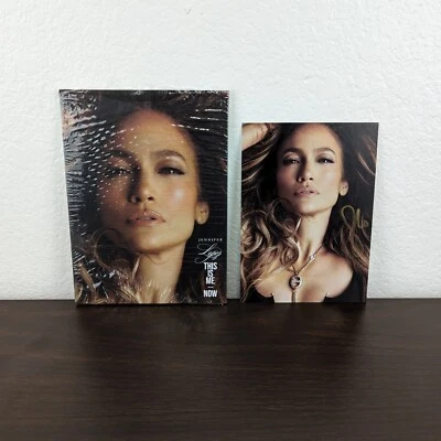 JENNIFER LOPEZ This Is Me Now Deluxe CD + 40 Page Booklet with SIGNED Art Card - Imagem 1 de 4