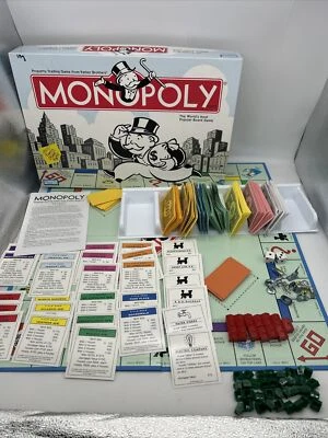 Monopoly Board Game - Complete - 2004 Edition - Hasbro Parker Brothers - Image 1 of 4