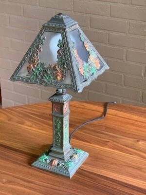 Старинный искусства и ремесел миссии металлический лампа цветочный дизайн, текстурированное стекло, работает! - Изображение 1 из 4