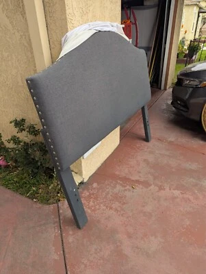 Cabecero tamaño Queen Foto 1 de 3