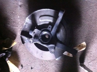 86 87 88 TREDIA FRENOS DELANTEROS ROTOR SOLO 1,8 LITROS Foto 1 de 4