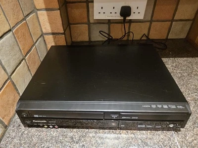 Panasonic DMR-EZ49V DVD VCR Video Recorder - Image 1 of 4