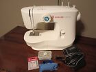 Singer Co M2100 Sewing Machine w/Pedal Used  (280)