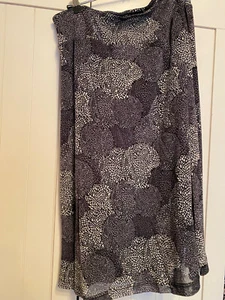 Esprit Mesh-Damenrock in Grautönen gemustert Gr. xl - Bild 1 von 3