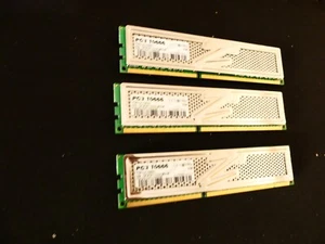 OCZ Technology PC3-10666 4GB DIMM 1333 MHz DDR3 SDRAM Memory (OCZ3P1333LV6GK) - Picture 1 of 1