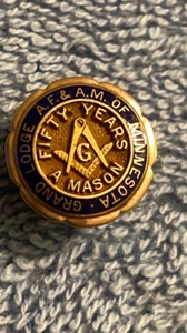 SPILLA DA BAVERO MASSONICA SERVIZIO MURATURA CINQUANT'ANNI AF & AM DEL MINNESOTA GRAND LODGE - Foto 1 di 3