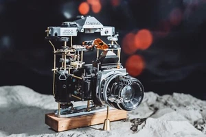 Teardown Art,Canon AE1,Canon FT,Nikon F,Nikon EM,Nikomat,Minolta,Leica R,Cubism - Picture 1 of 44