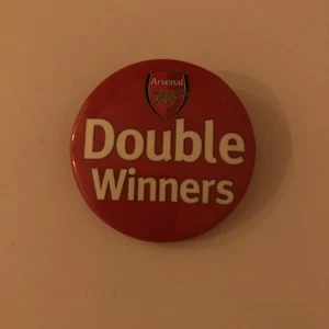 Arsenal FC Button Pin Badge - Picture 1 of 2
