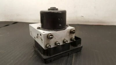 Conjunto de bomba de freno antibloqueo ABS Toyota Sequoia 2003-2004 4,7 L control de deslizamiento 4x4 Foto 1 de 4