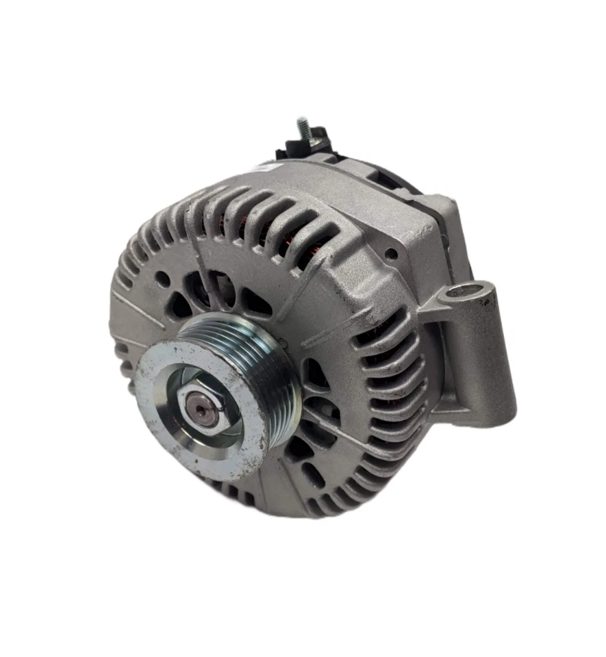 Alternador WAI 7787N-6G2 - Fuera de caja Foto 1 de 3