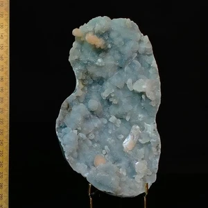 Blue Quartz Chalcedony w/ Stilbite crystals large semi-geode cave India 0.63kg - Foto 1 di 10