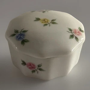 Piatto portagioie vintage Takahashi San Francisco ceramica/porcellana bianco e floreale - Foto 1 di 16