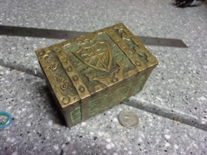 H57 Vintage 1940 Chester trinket box rochester community chest award herb hanse - Picture 1 of 4