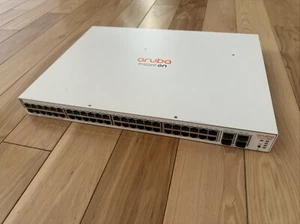 HP Aruba Switch 1930 48P PoE - Picture 1 of 3