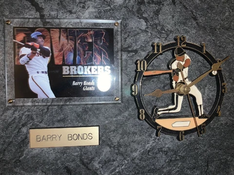 Sports Clock Barry Bond San Francisco Giants  - Time Piece  Piece Used 9 X 7 Cover