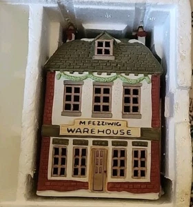Dept 56 Dickens' Village A Christmas Carol Set Fezziwig's Warehouse - Picture 1 of 3