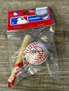 NY Yankees BASEBALL Bat And Ball CHRISTMAS ORNAMENT new w tags - Picture 1 of 1
