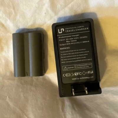 Cargador de cámara de video/digital con entrada de batería 100-240V 50/60hz salida 8,4V 600mA Foto 1 de 4