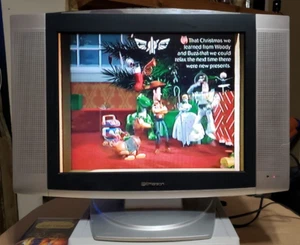 Used Emerson EWL20S5 Color LCD 20" TV Built-in Speakers Video Gaming Tilt Stand - Picture 1 of 21