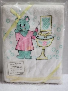 NEW VINTAGE PENNEY'S TODDLETIME 100% COTTON PRINTED KNIT TERRY BATH TOWEL BEARS - Picture 1 of 4