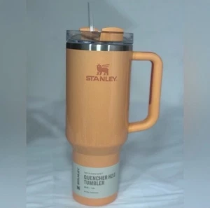 Stanley Quencher H2.0 Tumbler Bottle 40 Oz Peach Bellini WF Limited Edition - Picture 1 of 4