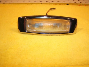 Mercedes 69-73 W108,W109,W111 Hella FRONT only rotating dome OEM 1 Light & Bulb - Picture 1 of 19