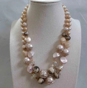 VNTG White Beige Unsigned Japan Double Strand Glass Lucite Adjustabe Necklace - Picture 1 of 7