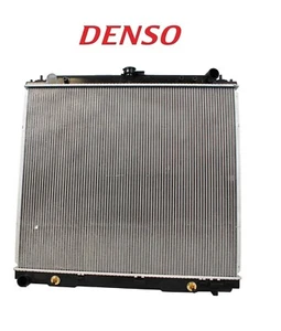 Radiator Denso For Nissan Frontier Pathfinder Xterra Natturaly Aspirated GAS - Foto 1 di 1