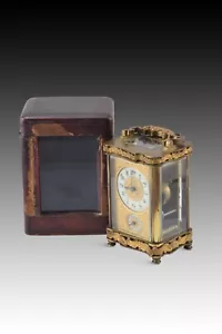 Carriage or travel clock with case. 19th century. - Picture 1 of 10