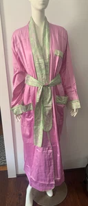 Fernando Sanchez Women's Three Pockets Belted Mauve Robe Size S NWT - Picture 1 of 9