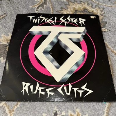 Twisted Sister:  1982 / Ruff Cutts Vinyl EP Secret Records SHH 137-12 With Bonus — 第 1/4 张图片