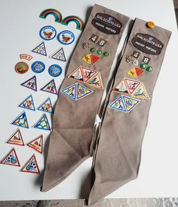 2x Vintage 80er Pfadfinderinnen USA Indian Waters 48 Schärpen mit gebrauchten unbenutzten Patches - Bild 1 von 12