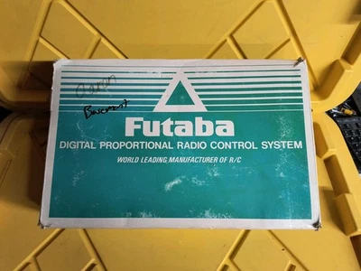 Radiocontrol digital proporcional FUTABA Attack-4 FP-4NBL 4 canales. Incompleto Foto 1 de 4