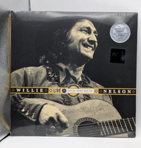 Willie Nelson Live At The Texas Opry House 1974 RSD 2022 2xLP Vinyl New Sealed - Imagen 1 de 3