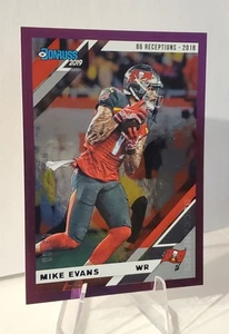 Donruss #236 2019 Mike Evans Season Stat Line lámina púrpura SP #/86 - Imagen 1 de 2