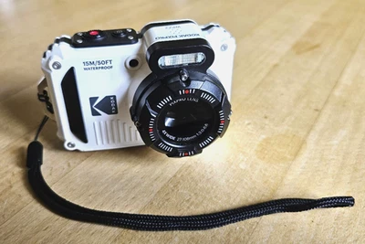 Kodak WPZ2 Pixpro 16MP Digitalkamera - Weiß, wasserdicht bis 15m - Bild 1 von 4